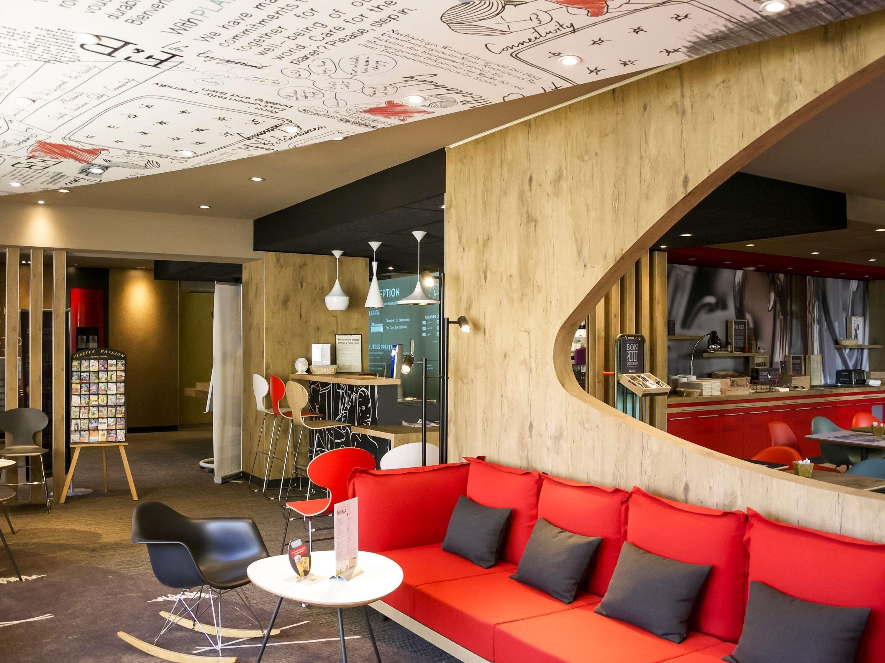 Colazione a buffet, servita nel weekend (13.00 EUR a persona) 