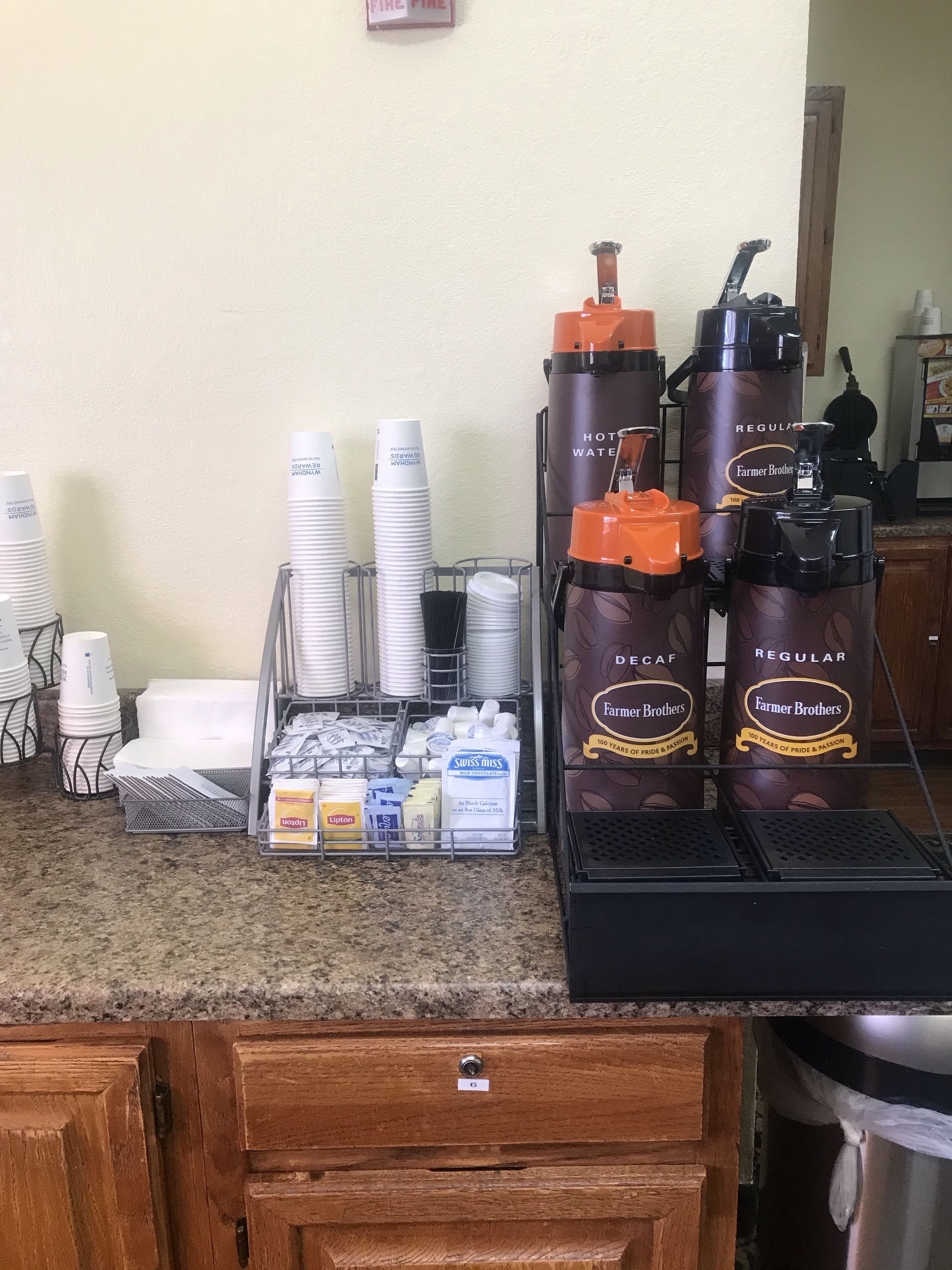 Photo - Super 8 by Wyndham Mahwah