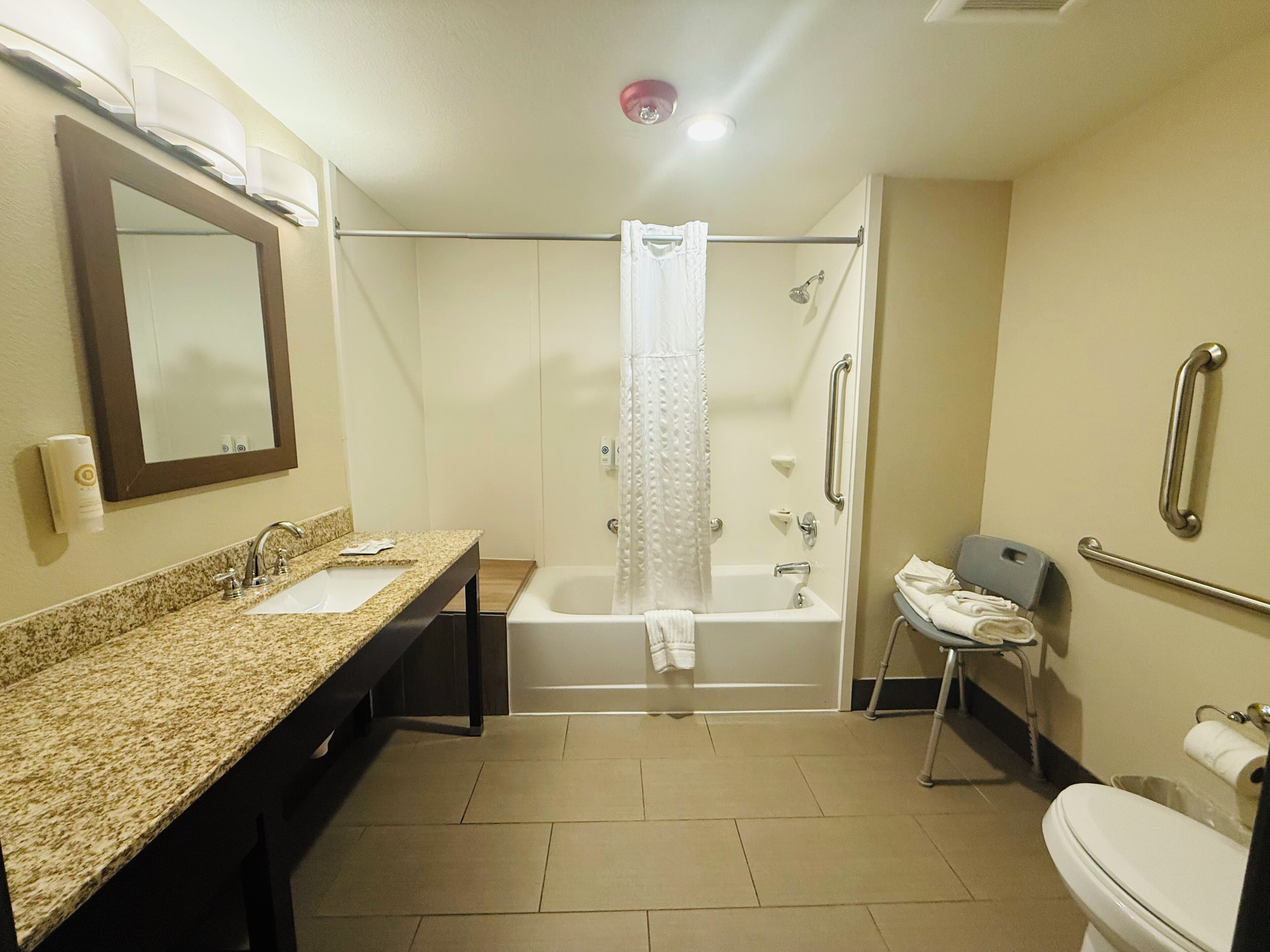 suite, multiple beds, accessible, non smoking | bathroom | free toiletries, hair dryer, towels