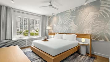 1 King Bed