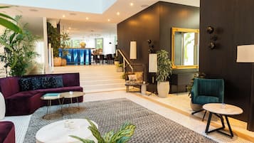 2 restaurants servant le petit déjeuner