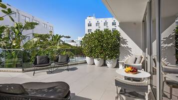 Two King Suite with Terrace | Premium bedding, pillowtop beds, in-room safe, laptop workspace