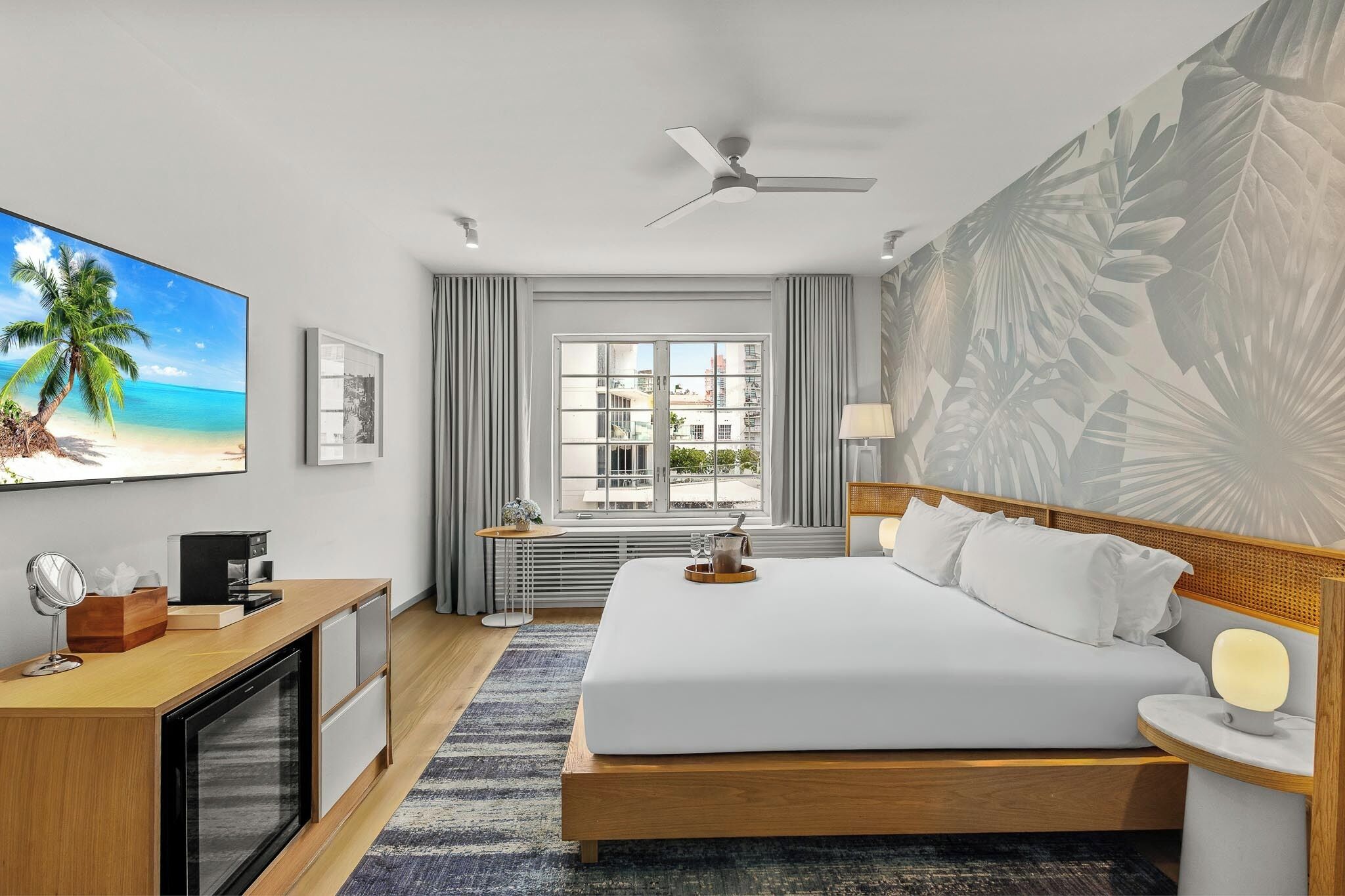 1 King Bed | Premium bedding, pillowtop beds, in-room safe, laptop workspace
