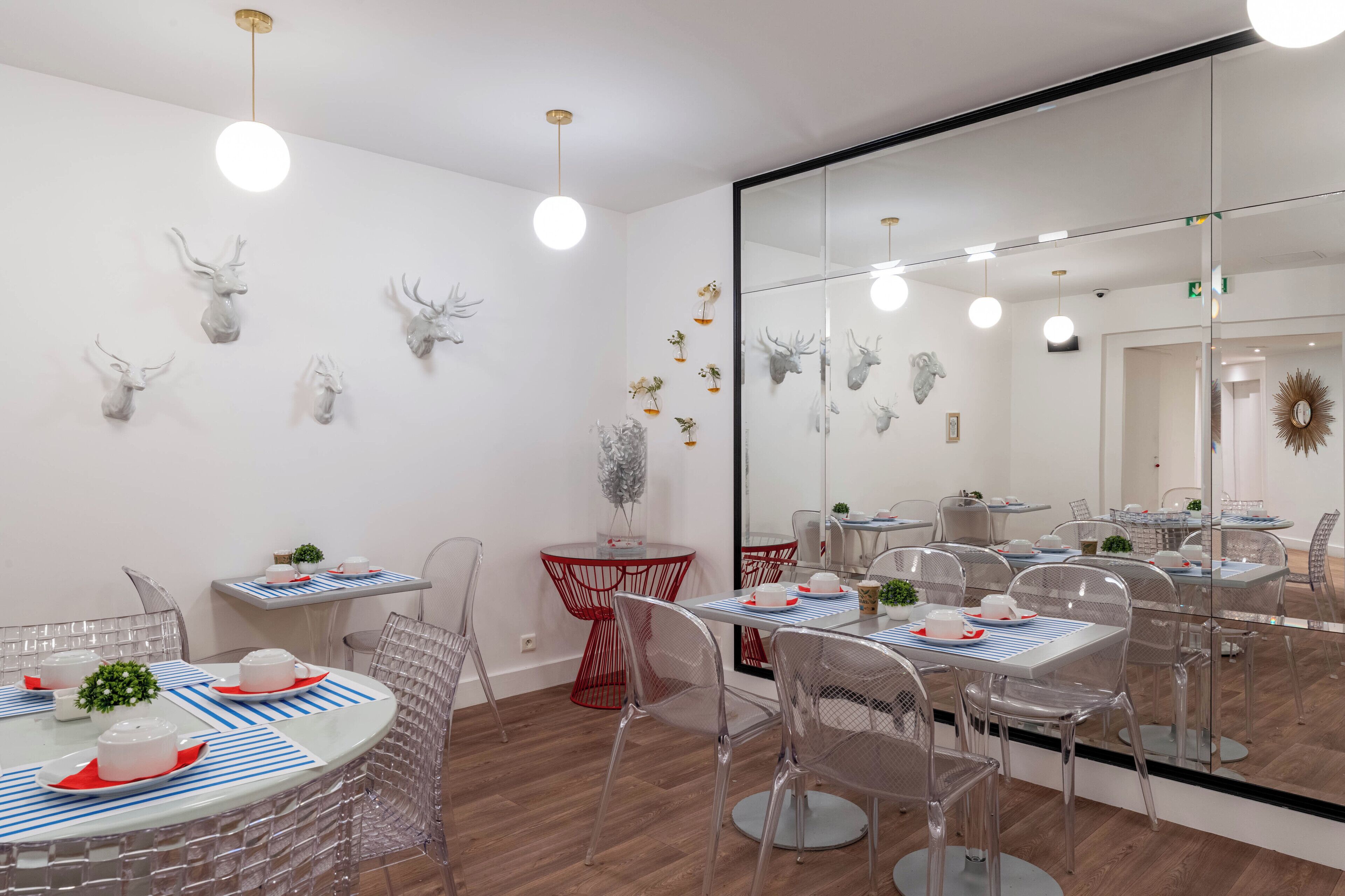 daily buffet breakfast (eur 14 per person)