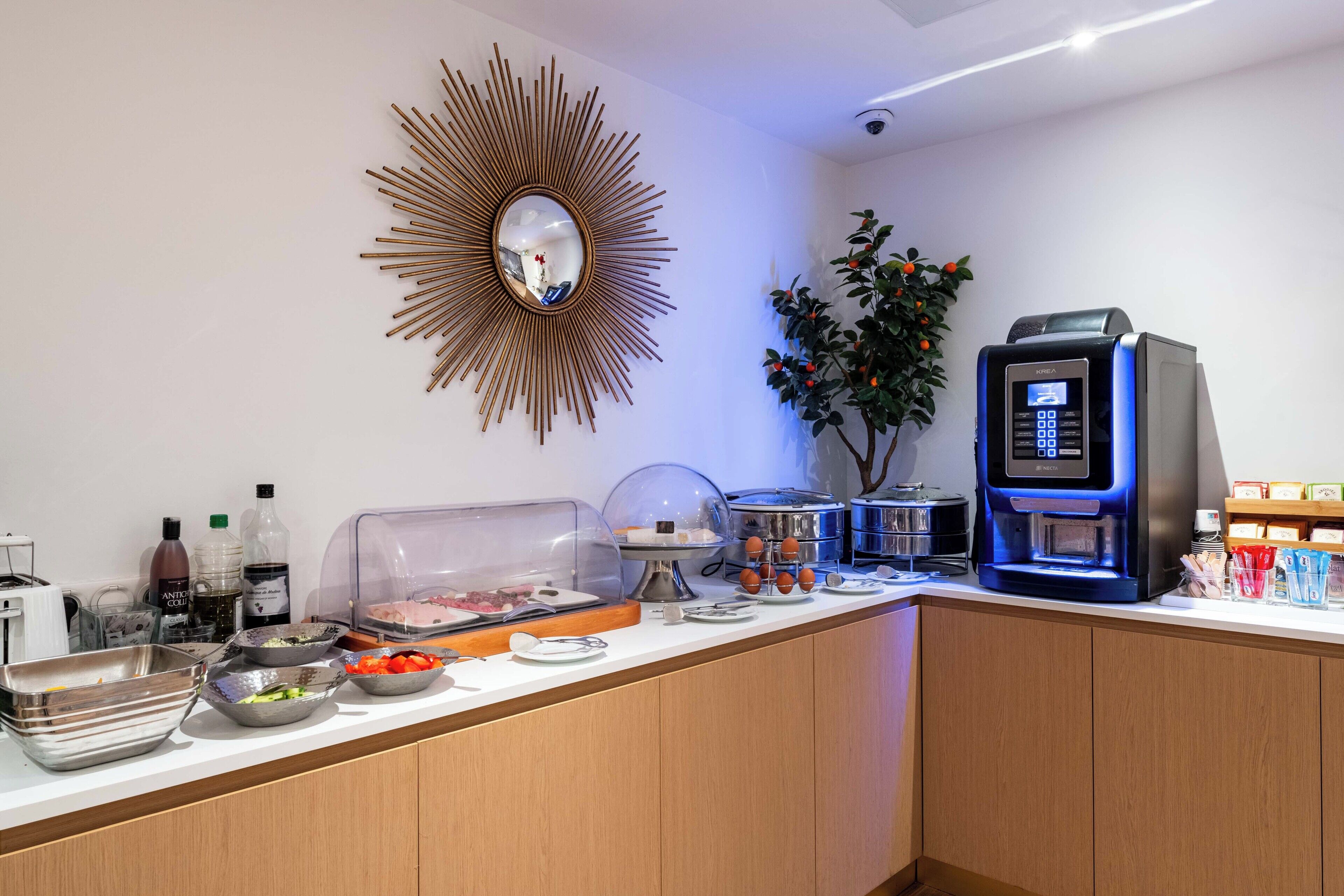 daily buffet breakfast (eur 14 per person)