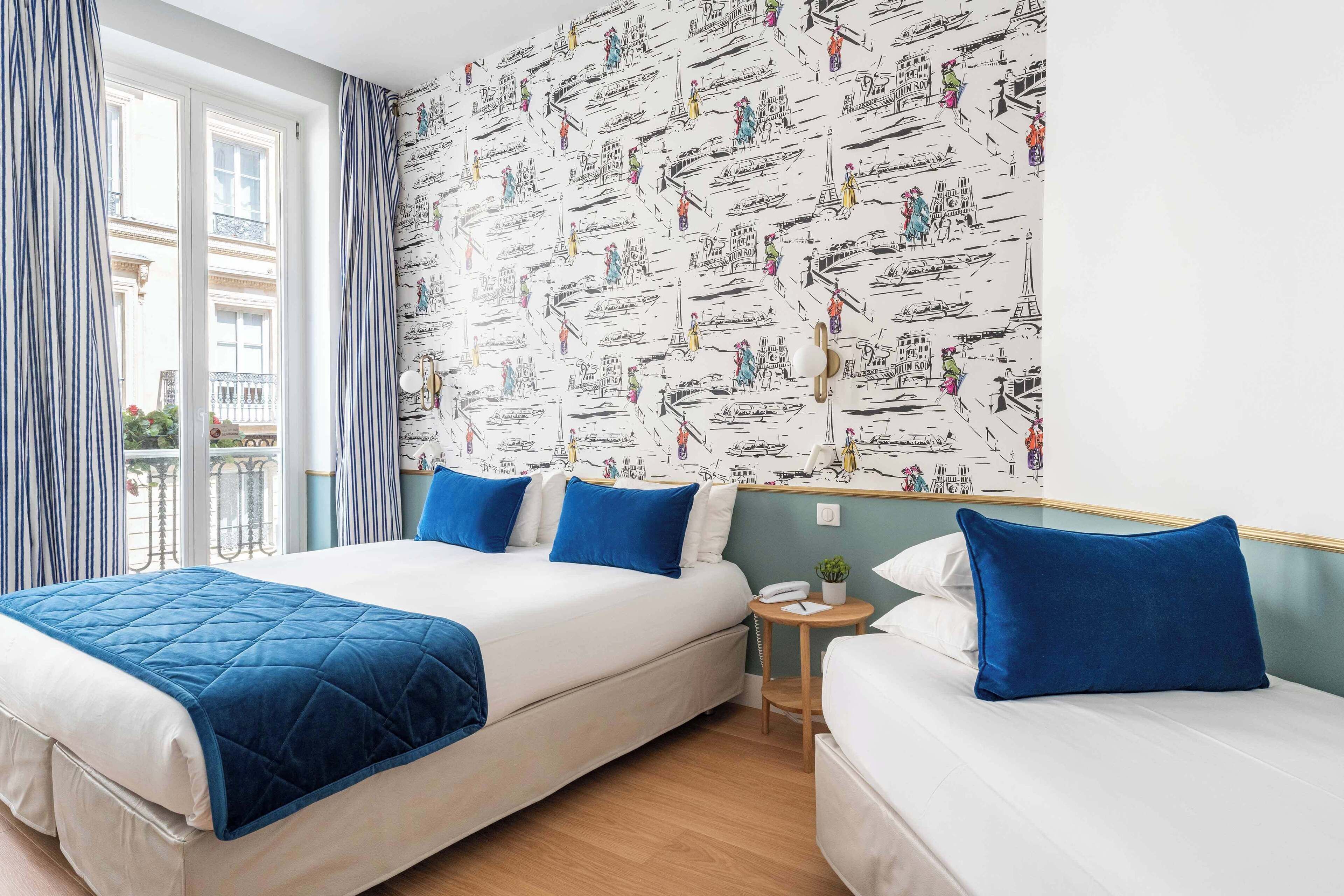 triple room - complimentary soft minibar, courtesy tray, chromecast - snacks and digital press | minibar, in-room safe, desk, blackout curtains