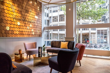 Lobby. Die Port van Cleve Hotel