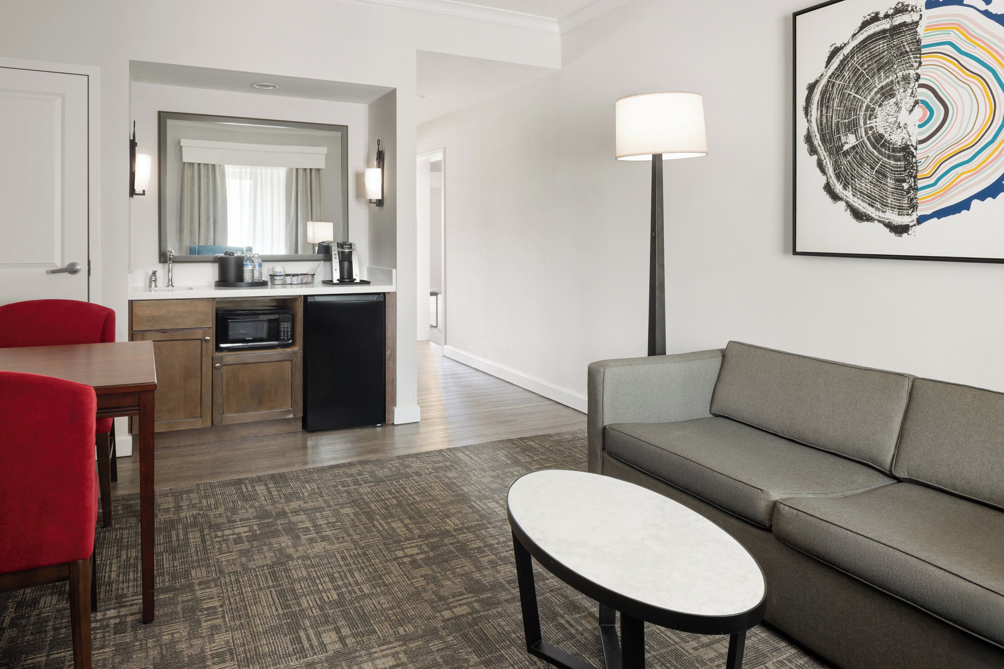 1 bedroom, in-room safe, desk, blackout curtains