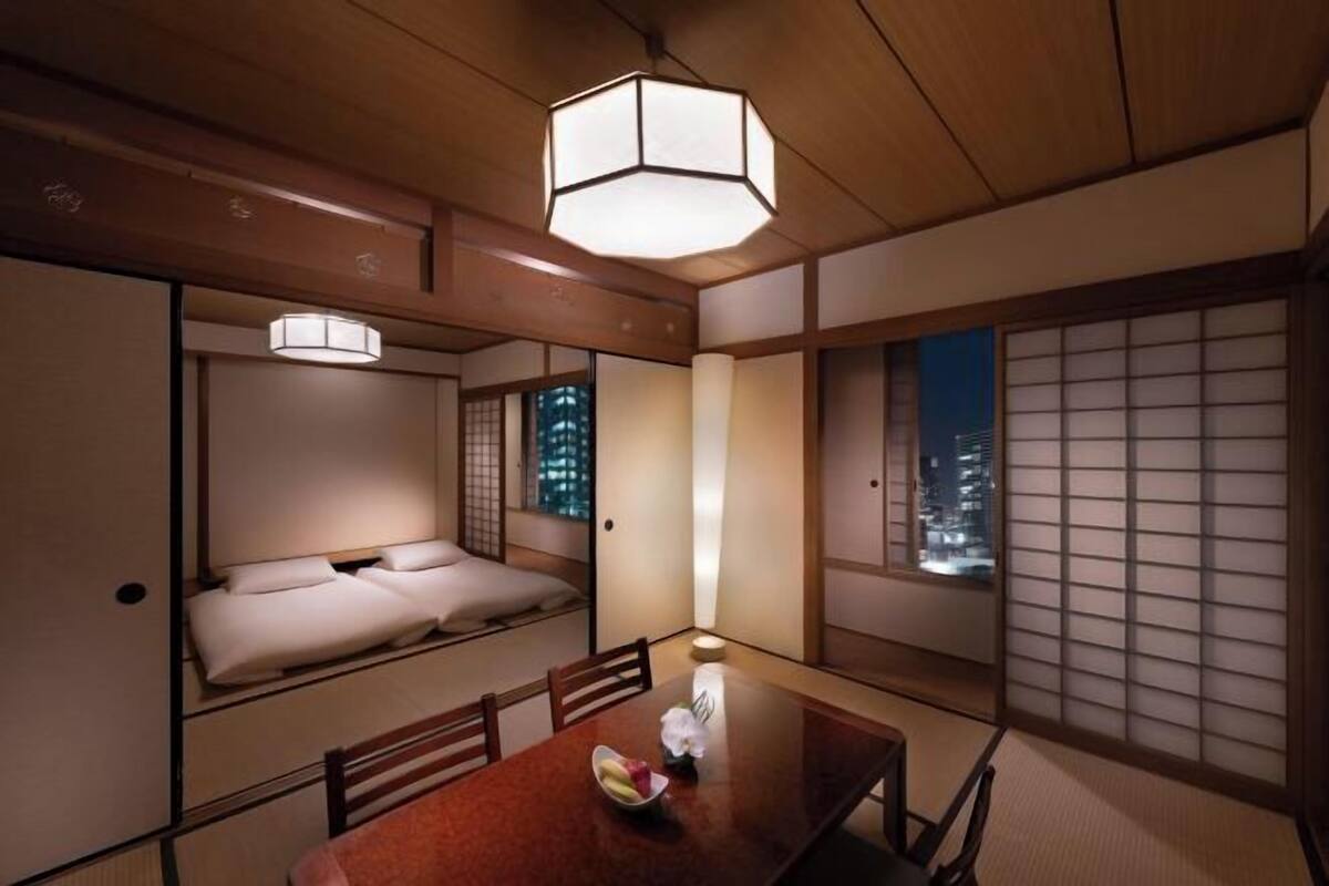 Minibar, in-room safe, soundproofing, iron/ironing board