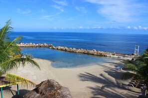 Chambre Supérieure | Vue sur la plage/l’océan