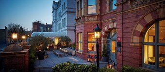 Dylan Hotel