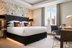 Habitación Deluxe, 1 cama de matrimonio grande | 1 dormitorio, sábanas de algodón egipcio, ropa de cama de alta calidad