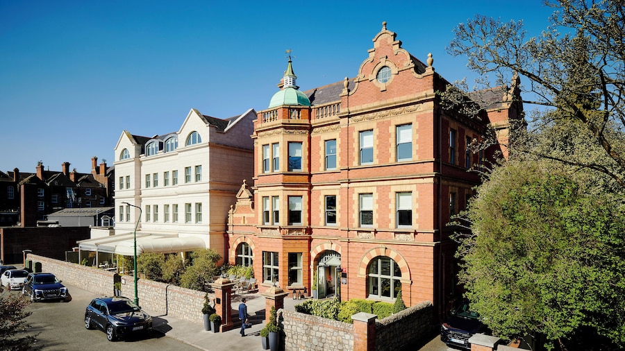 Dylan Hotel