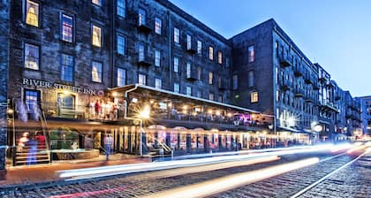 River Street Inn