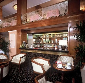 Bar (in der Unterkunft)