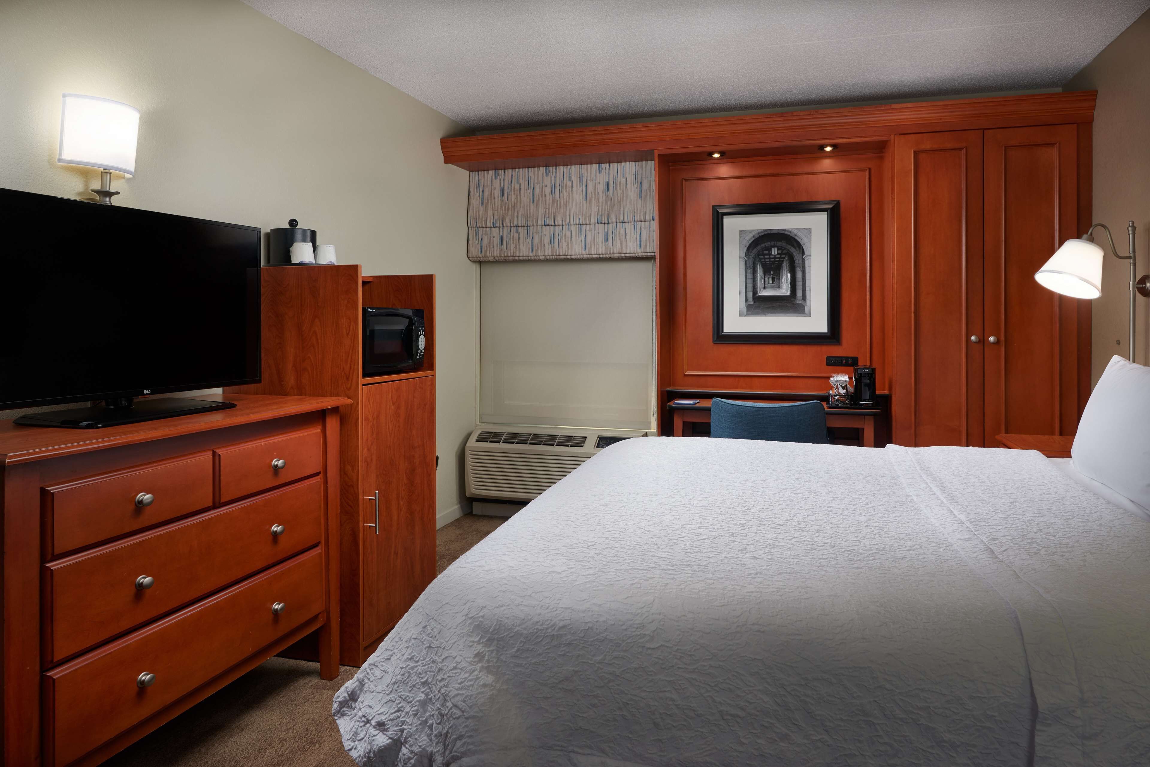 room, 1 king bed with sofa bed (study) | premium bedding, in-room safe, desk, blackout curtains