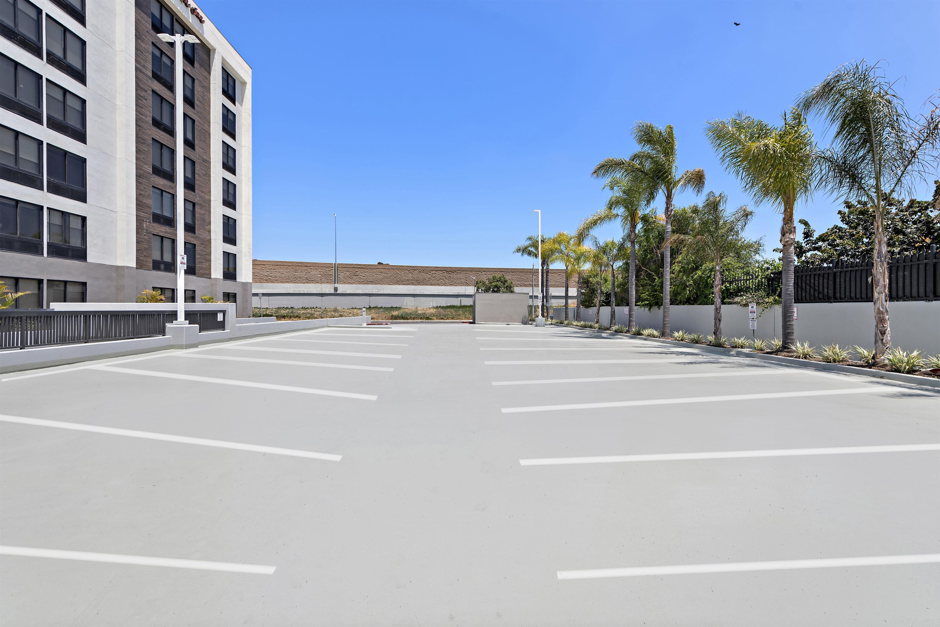 Photo - Hampton Inn by Hilton Los Angeles Airport LAX