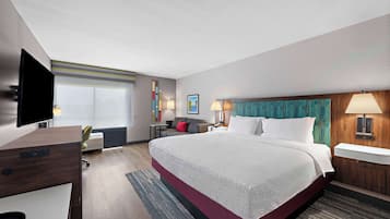 Skrivbord, arbetsyta för laptop, strykjärn/strykbräda och gratis wi-fi