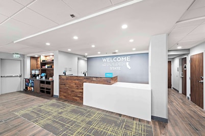 Hampton Inn by Hilton Los Angeles Airport