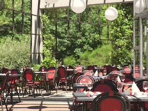 Café da manhã e jantar