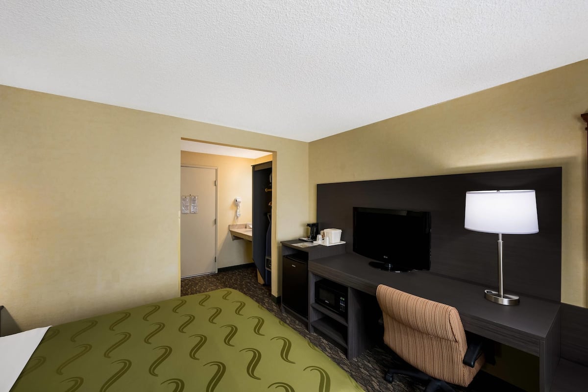 Room, 1 Queen Bed, Accessible, Non Smoking