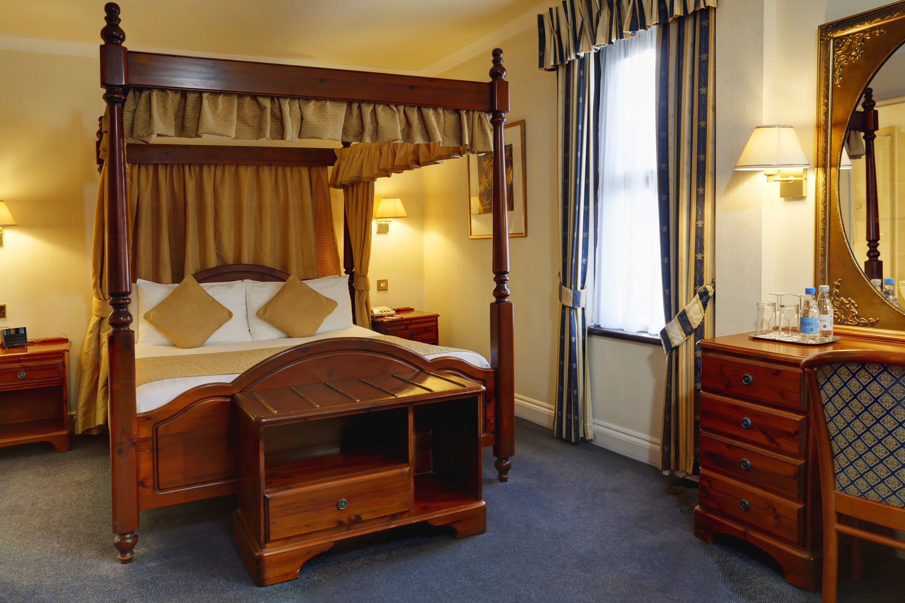 Superior Room, 1 Double Bed, Non Smoking (Four Poster Bed) | Minibar, in-room safe, desk, iron/ironing board