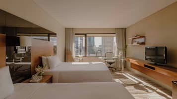 Premium bedding, minibar, in-room safe, desk