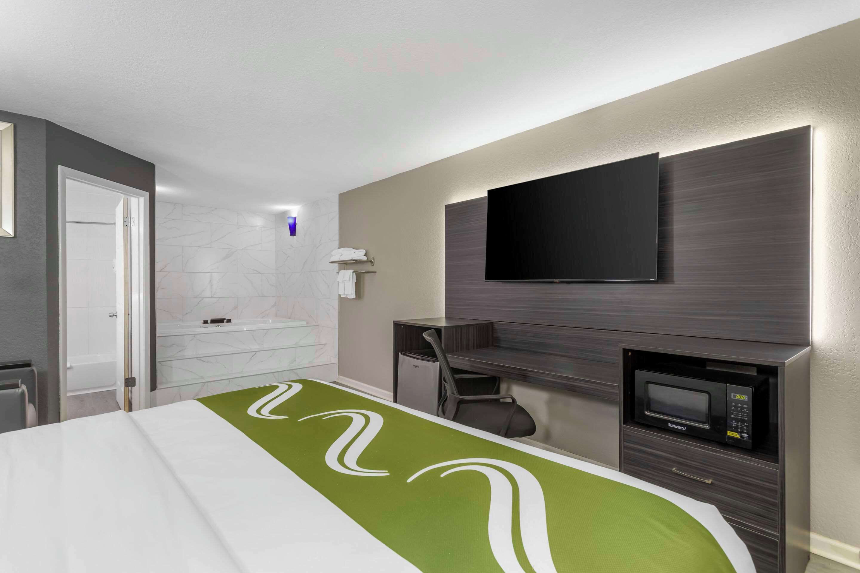 Photo - Quality Inn Gainesville near University