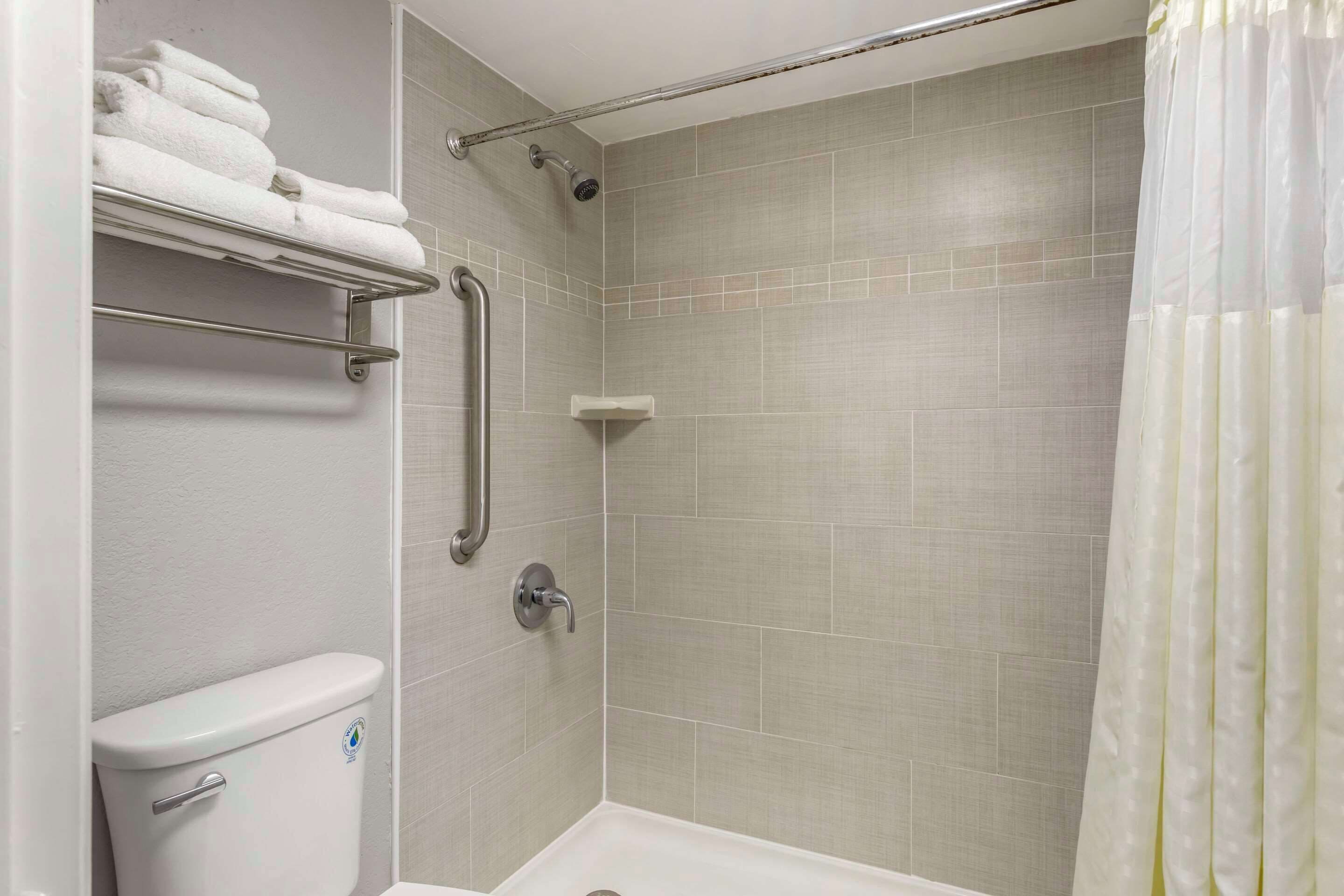 Photo - Quality Inn Gainesville near University