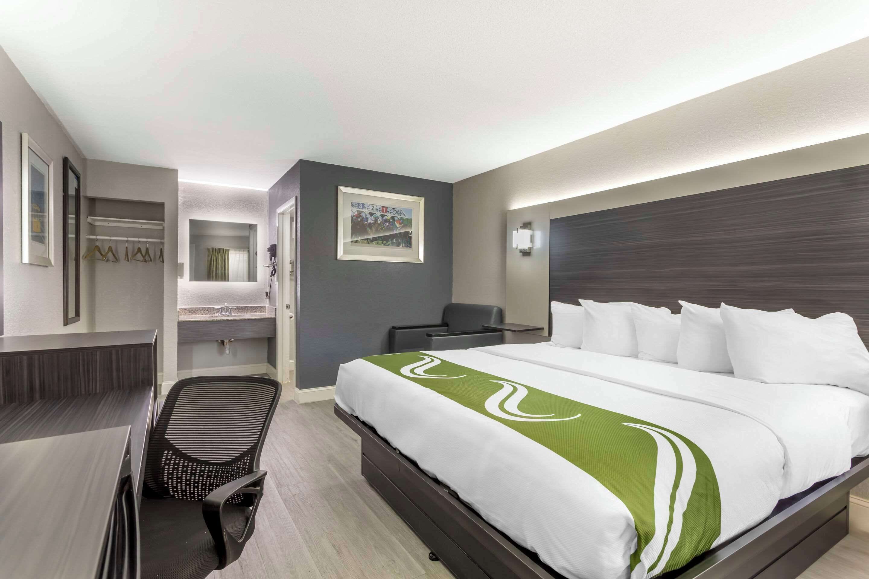 Photo - Quality Inn Gainesville near University