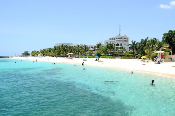 Playa en los alrededores 