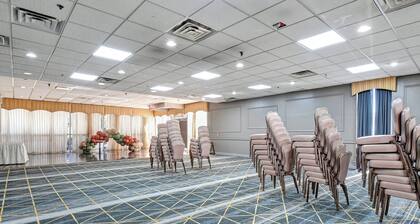 Holiday Inn Piscataway Somerset by IHG