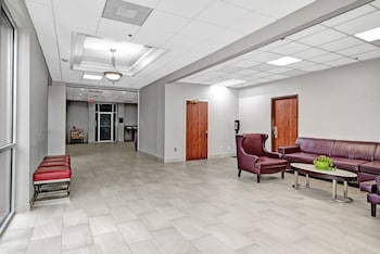 Holiday Inn Piscataway Somerset by IHG