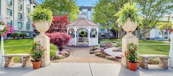 Holiday Inn Piscataway Somerset by IHG