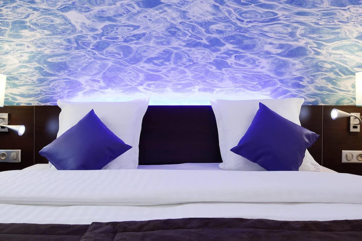 Standard Suite, 2 Double Beds, Connecting Rooms | In-room safe, desk, soundproofing, iron/ironing board