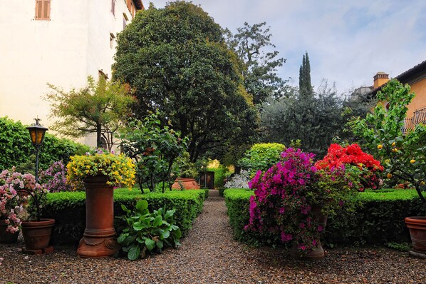 Garden - Monna Lisa (Florence)