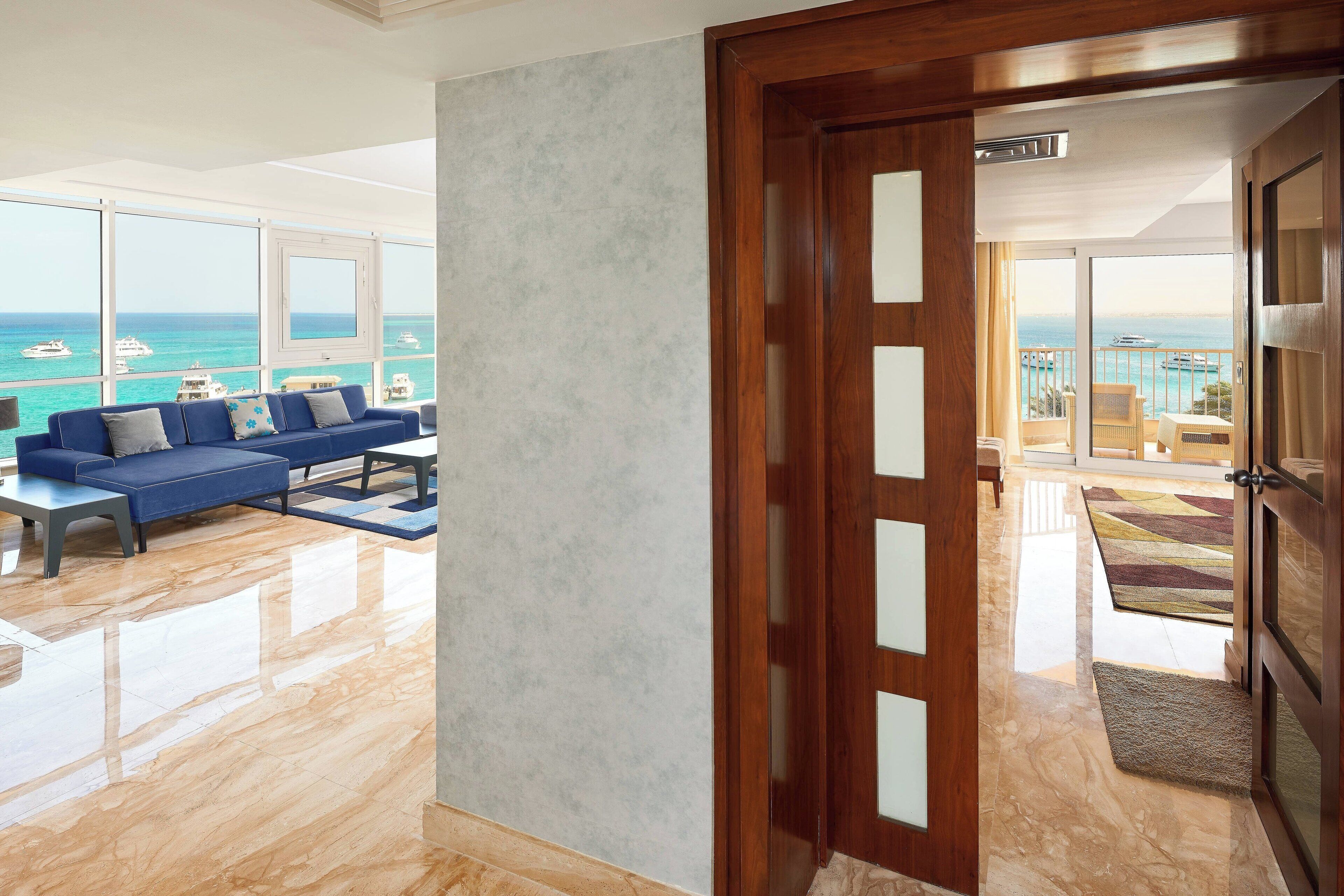 1 bedroom, premium bedding, minibar, in-room safe