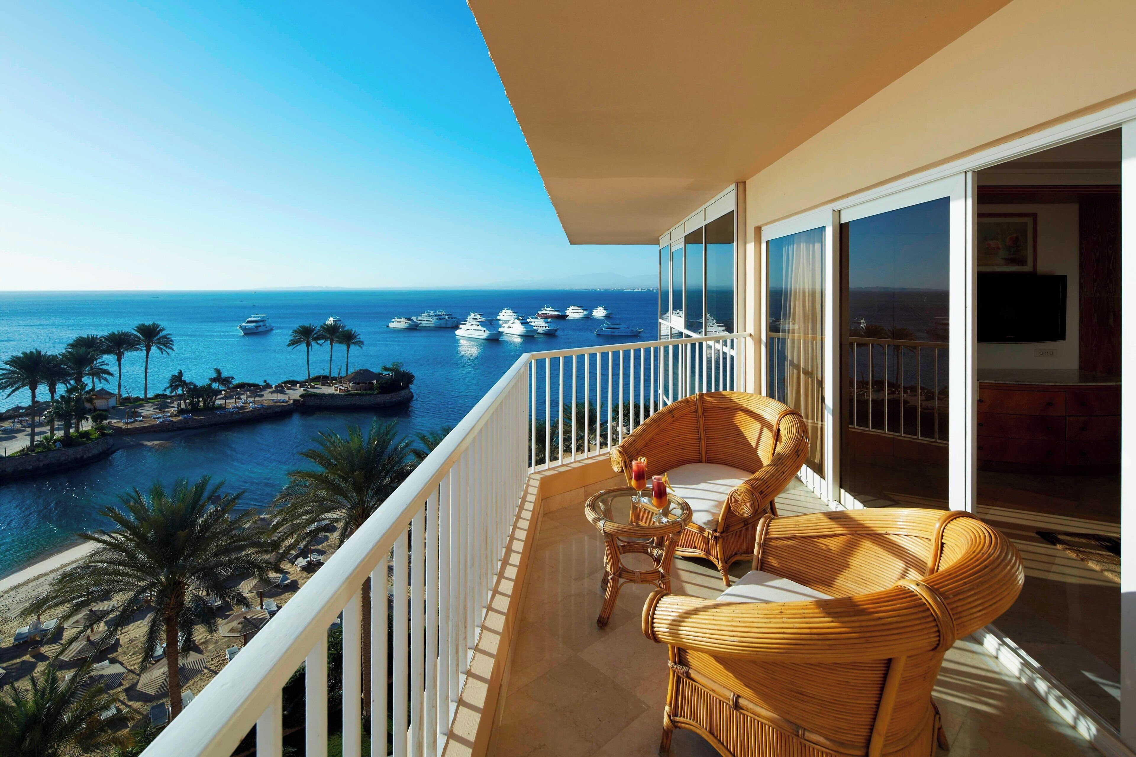 1 bedroom, premium bedding, minibar, in-room safe