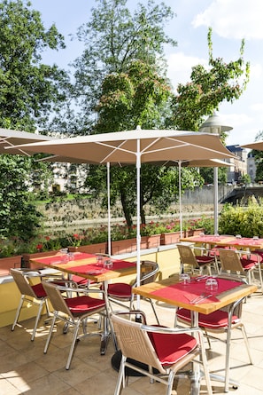 Aperto a pranzo e cena, cucina francese