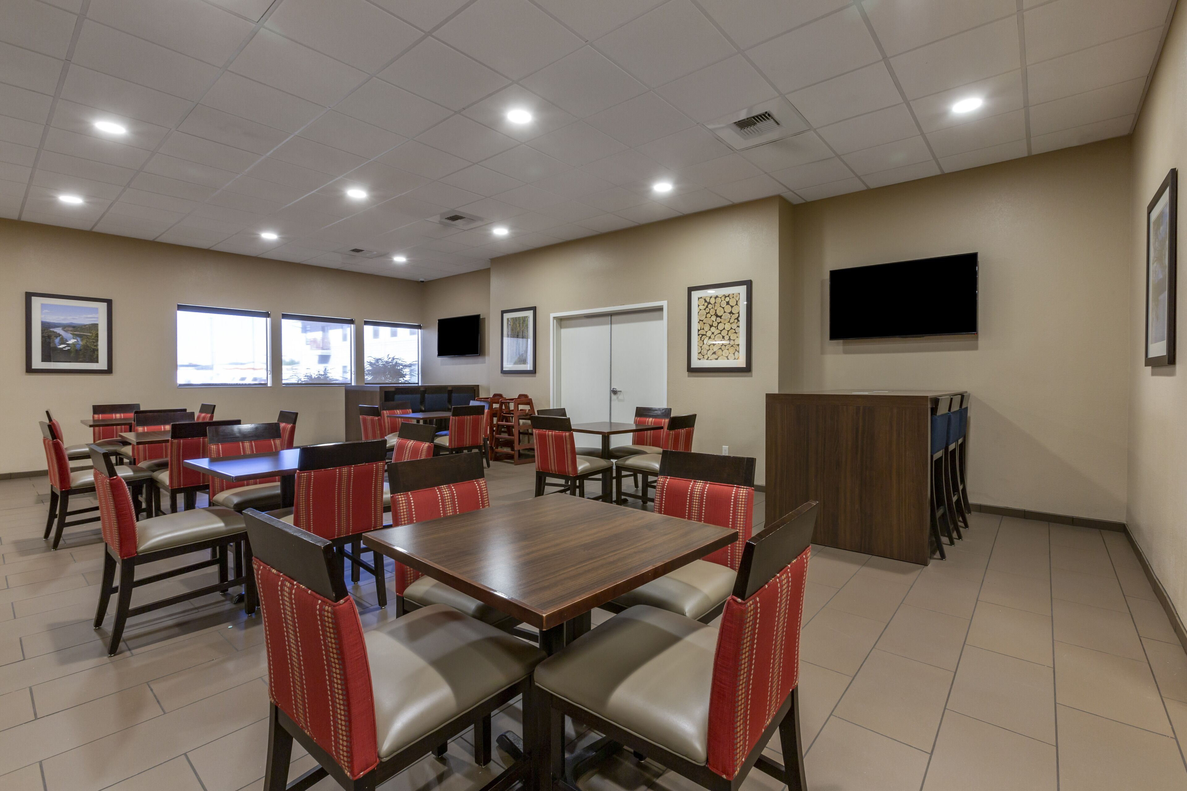 Dagelijks continentaal ontbijt inbegrepen