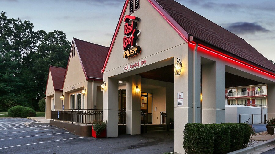 Red Roof Inn PLUS+ Washington DC - Rockville