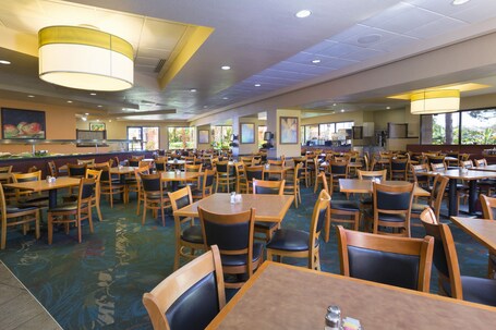Rosen Inn Lake Buena Vista - Image 22