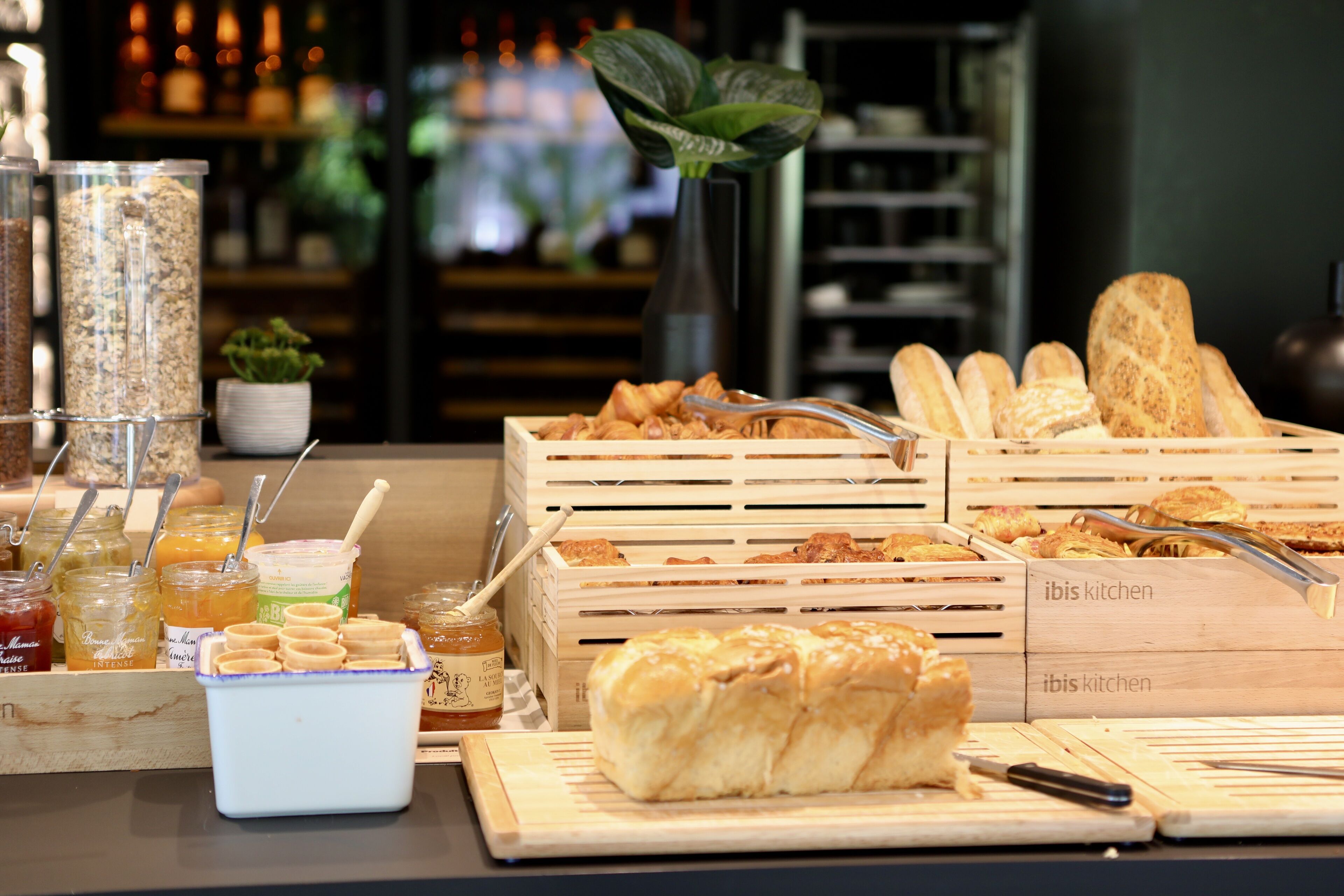 daily buffet breakfast (eur 13.9 per person)
