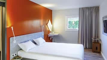 Bureau, chambres insonorisées, Wi-Fi gratuit, draps fournis