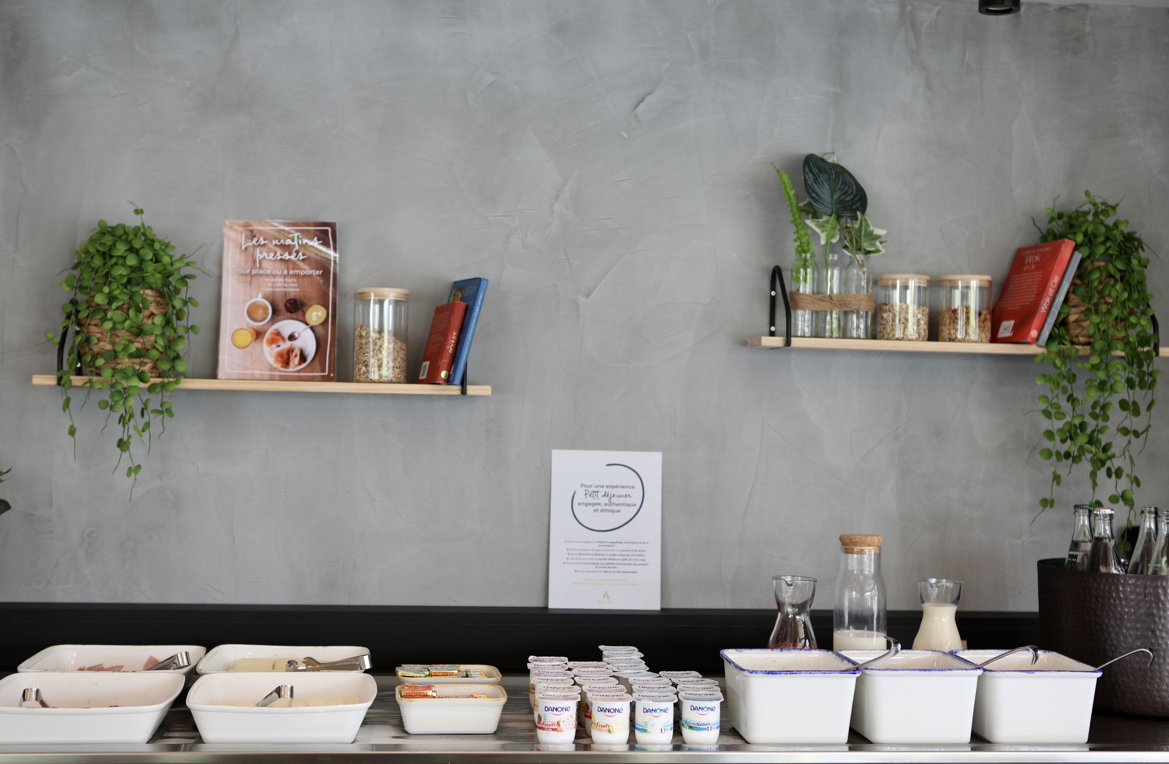 daily buffet breakfast (eur 13.9 per person)