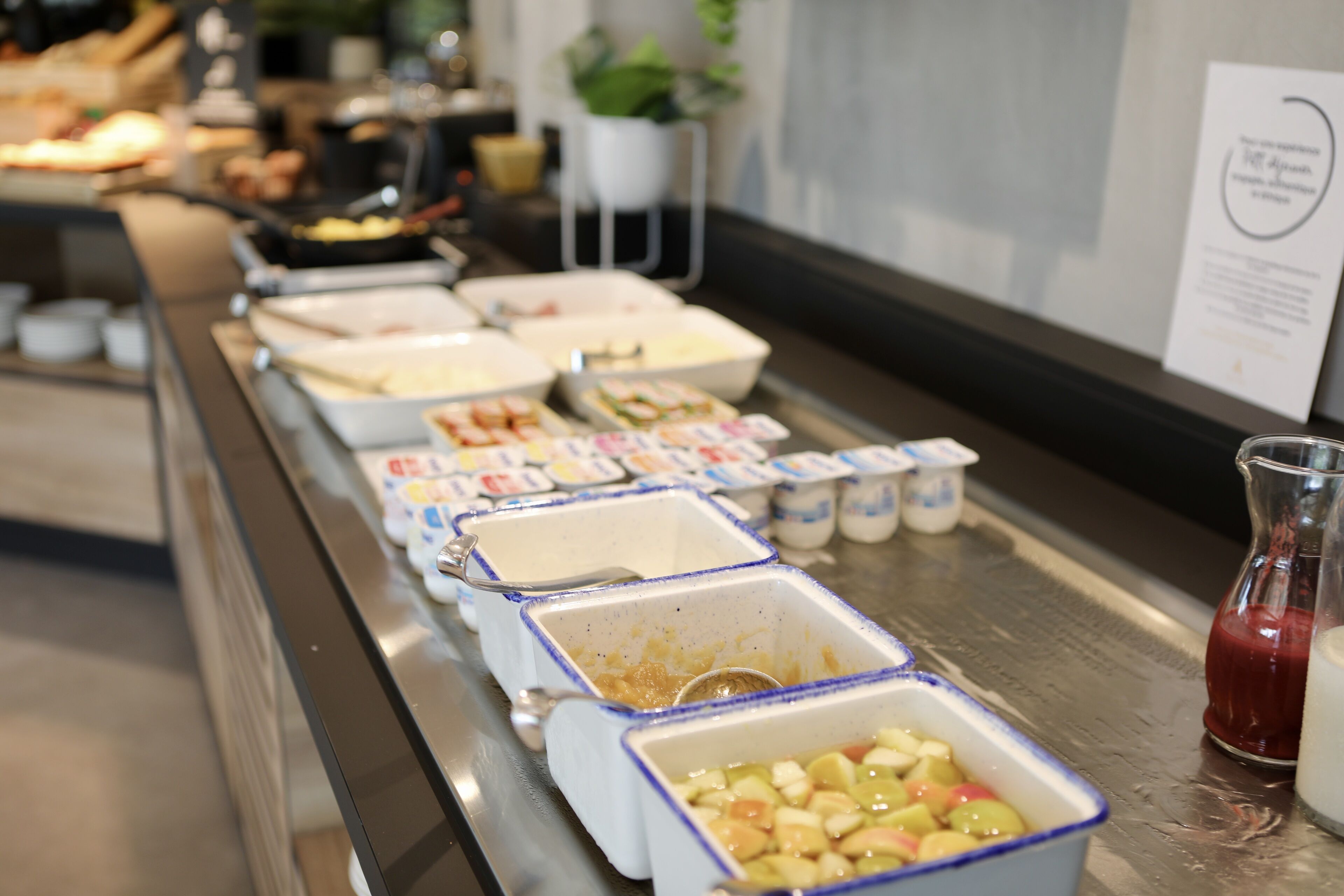 daily buffet breakfast (eur 13.9 per person)