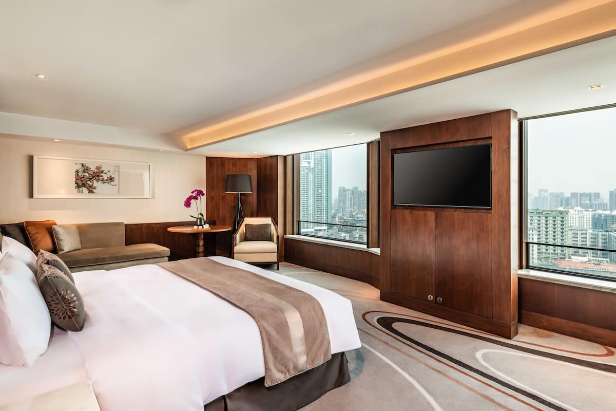 1 Schlafzimmer, hochwertige Bettwaren, Minibar, Zimmersafe