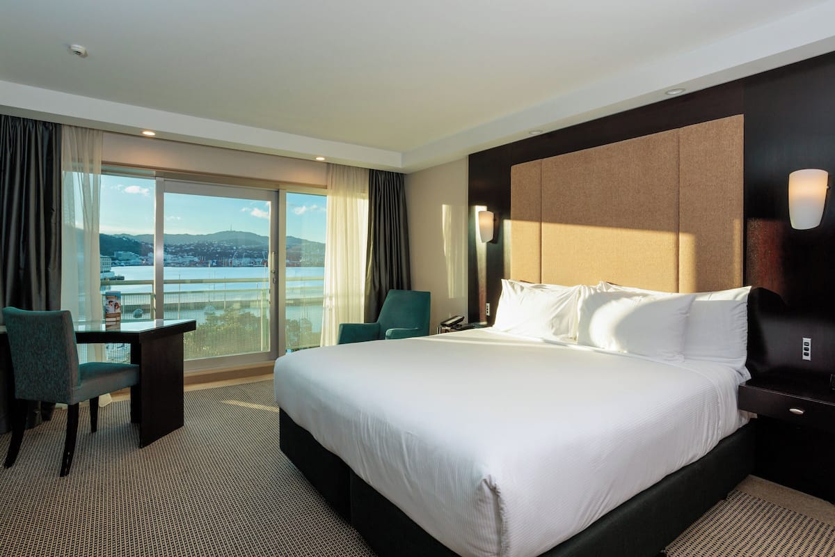 In-room safe, desk, blackout drapes, soundproofing