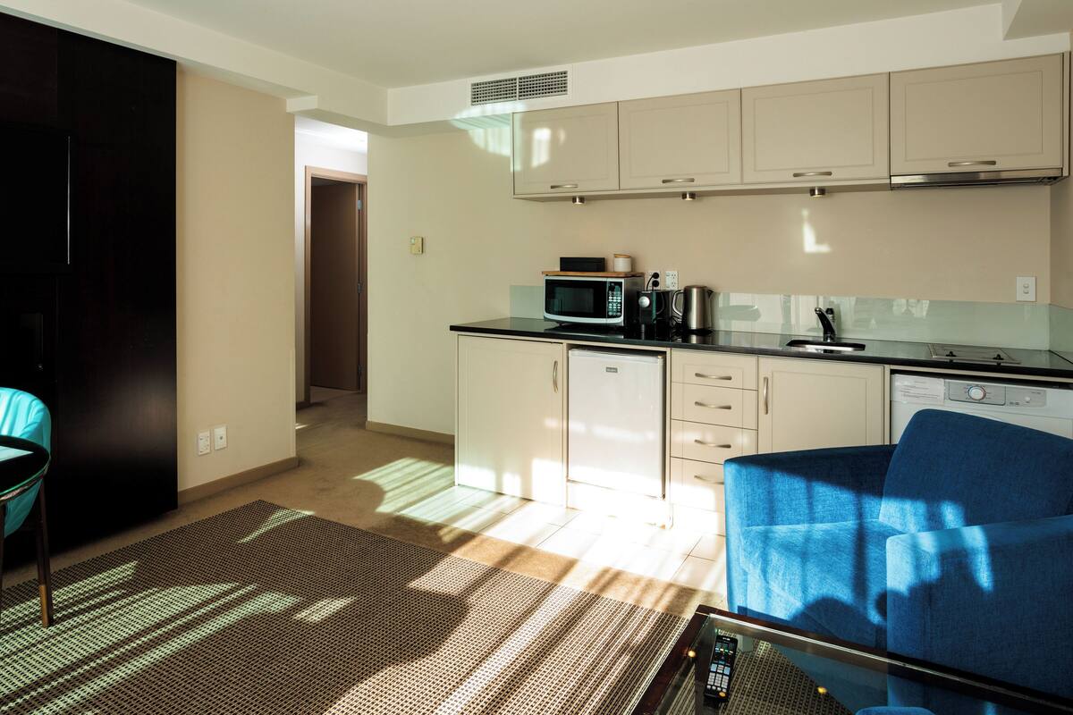 apartment, 3 bedrooms | private kitchen | mini-fridge, electric kettle, eco-friendly cleaning products