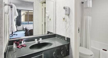 Ramada by Wyndham Roanoke